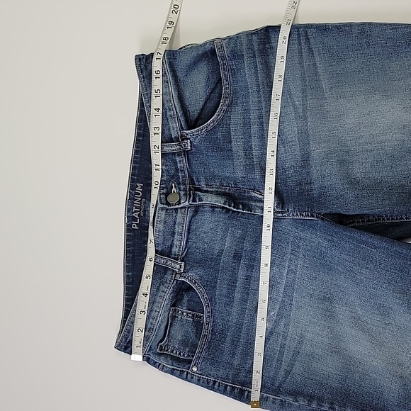 Chico's Platinum Ultimate Fit Straight Leg Jeans SZ 2 Chico's/12 - Picture 4 of 14